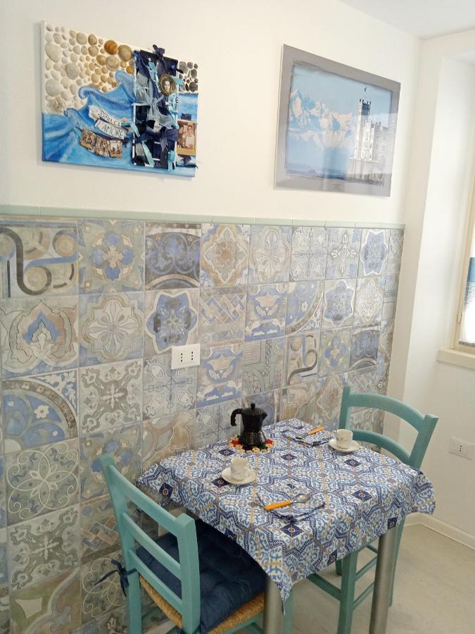 Apartamento La Casa Di Uccia Trieste Exterior foto